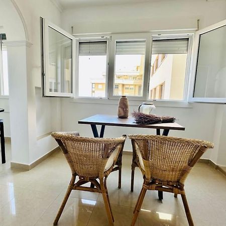 Apartamento A Pie De Playa. Cadiz Exterior photo